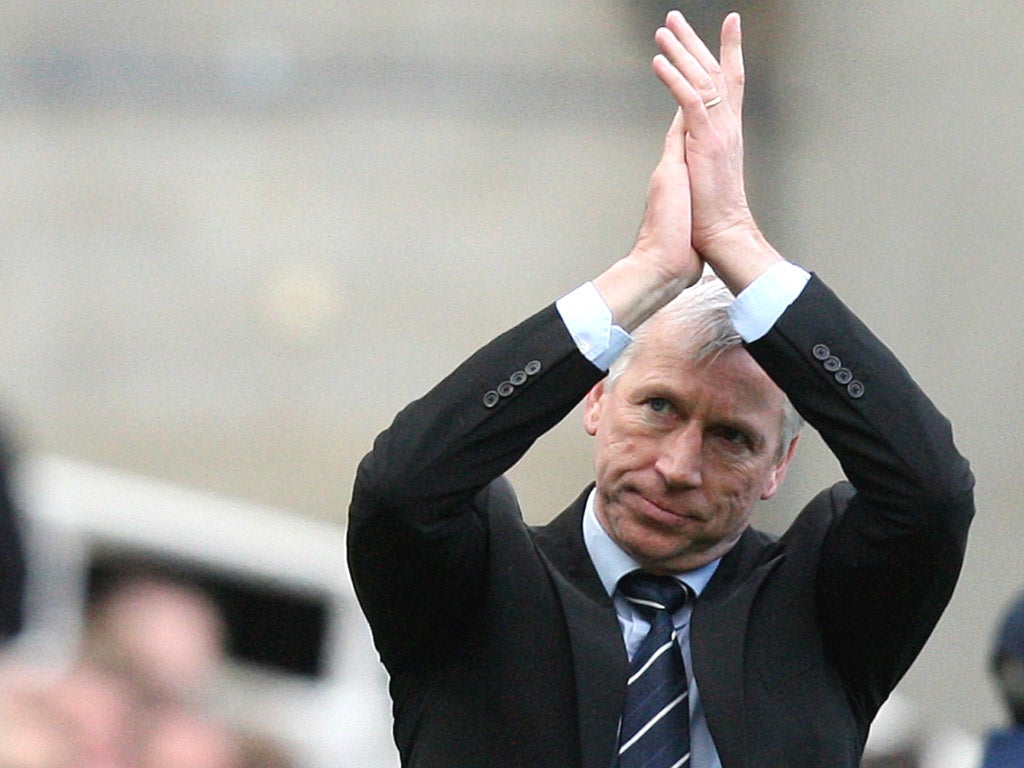 Alan Pardew applauds the fans after Newcastle’s win over Stoke