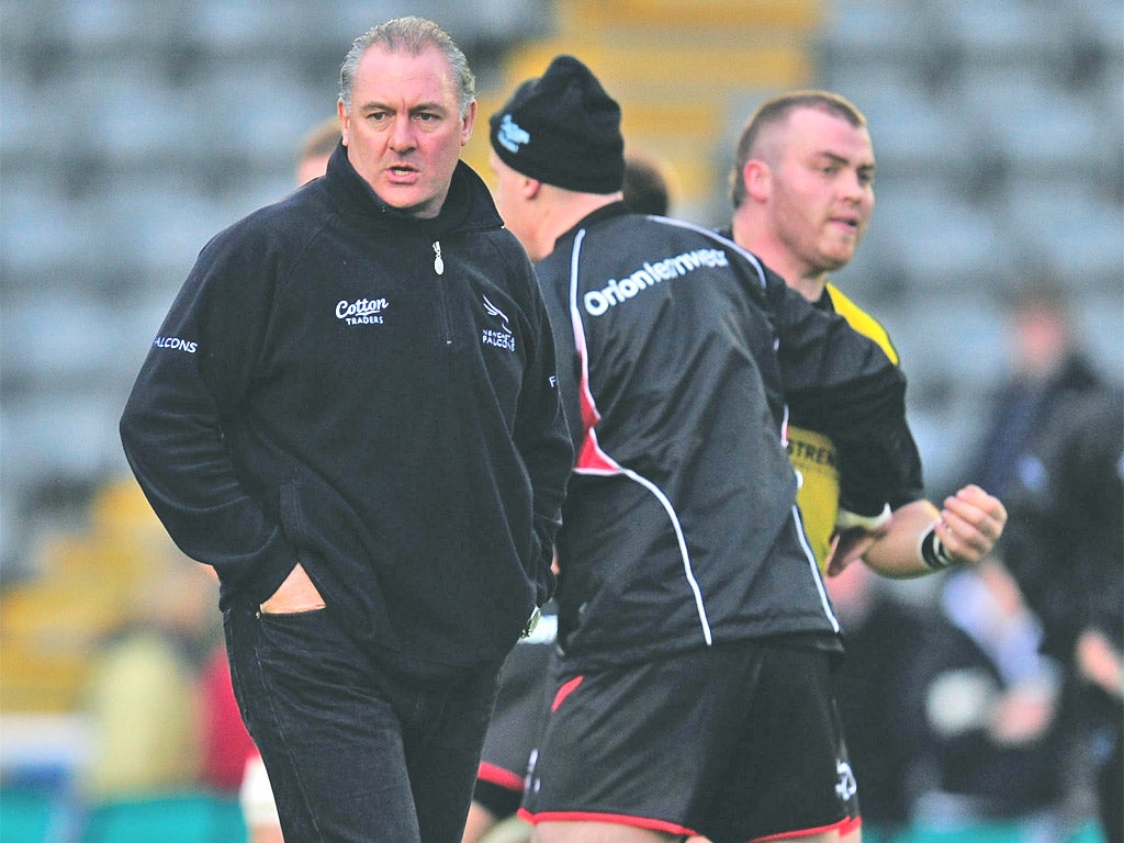 Newcastle director of rugby Gary Gold (left) may be heading to Bath