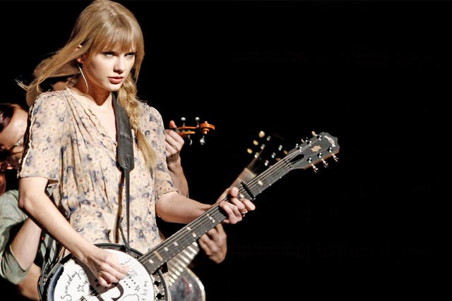 Taylor Swift, pictured, will play the legendary Joni Mitchell