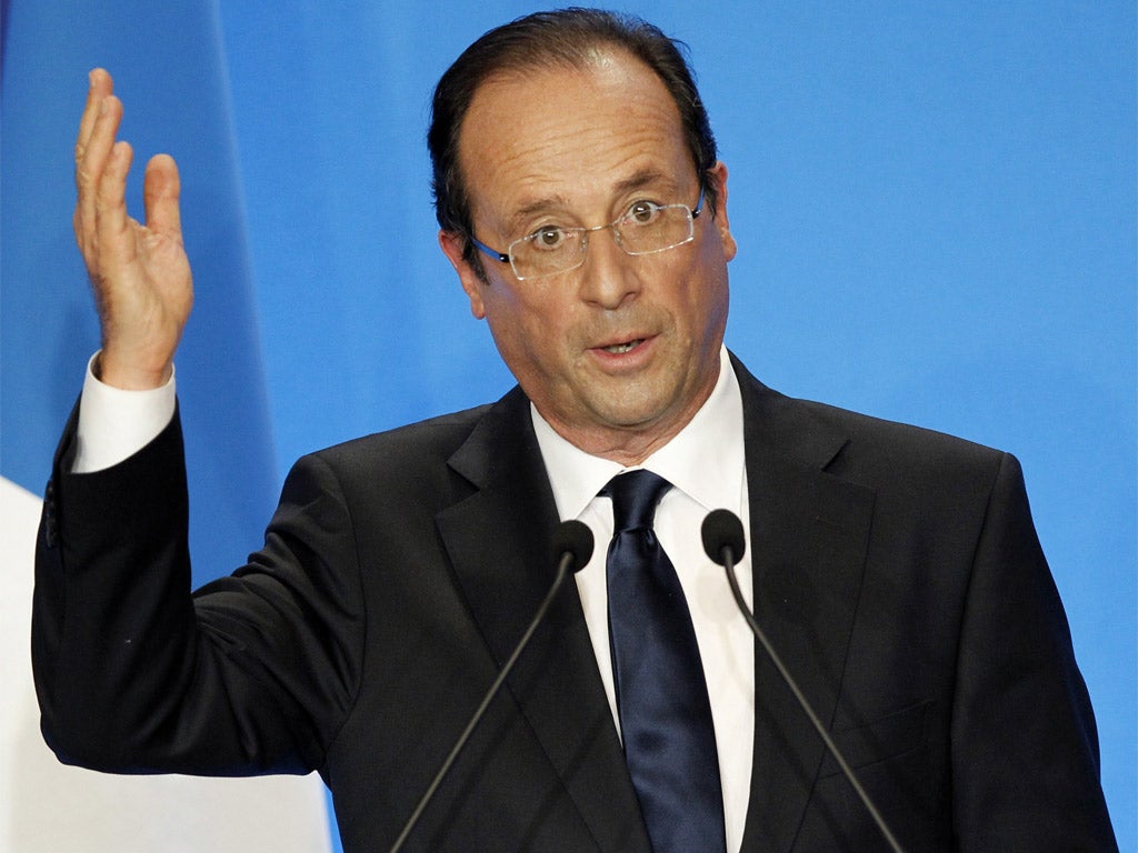 François Hollande promises to be a 'normal president'
