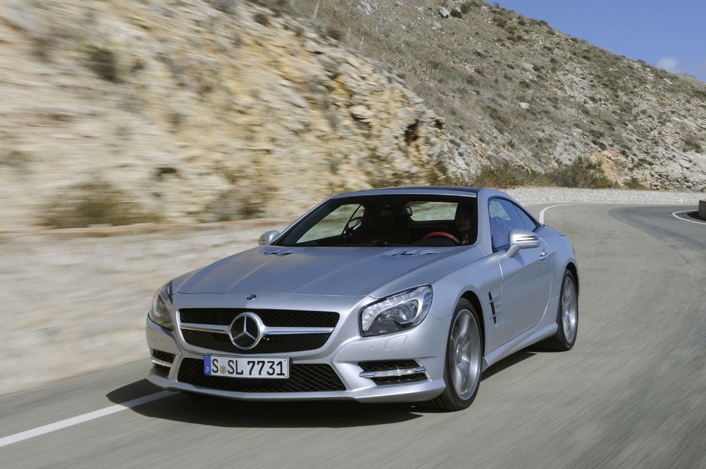 Swift and luxurious: The Mercedes-Benz SL