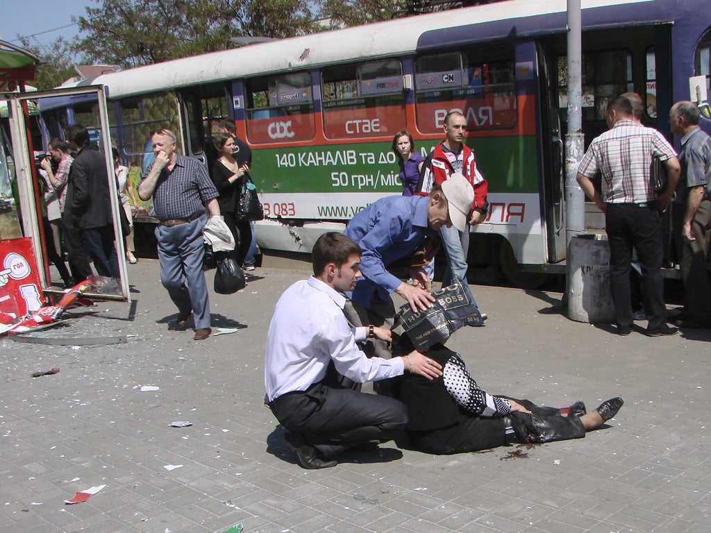 First aid after a bomb attack in Dnipropetrovsk yesterday