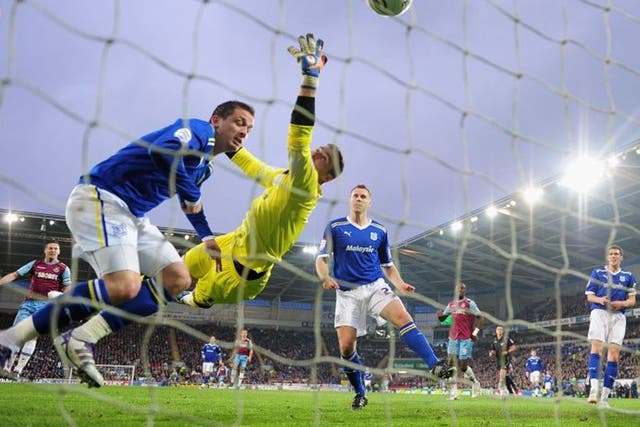 David Marshall of Cardiff fails to save from Jack Collison of West Ham during the Npower at Cardiff City Stadium