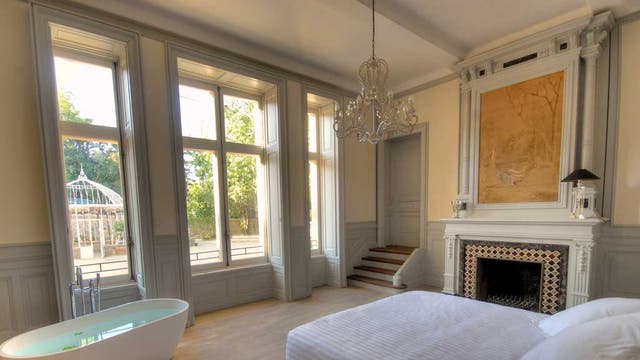 One of the rooms in Château Les Carrasses