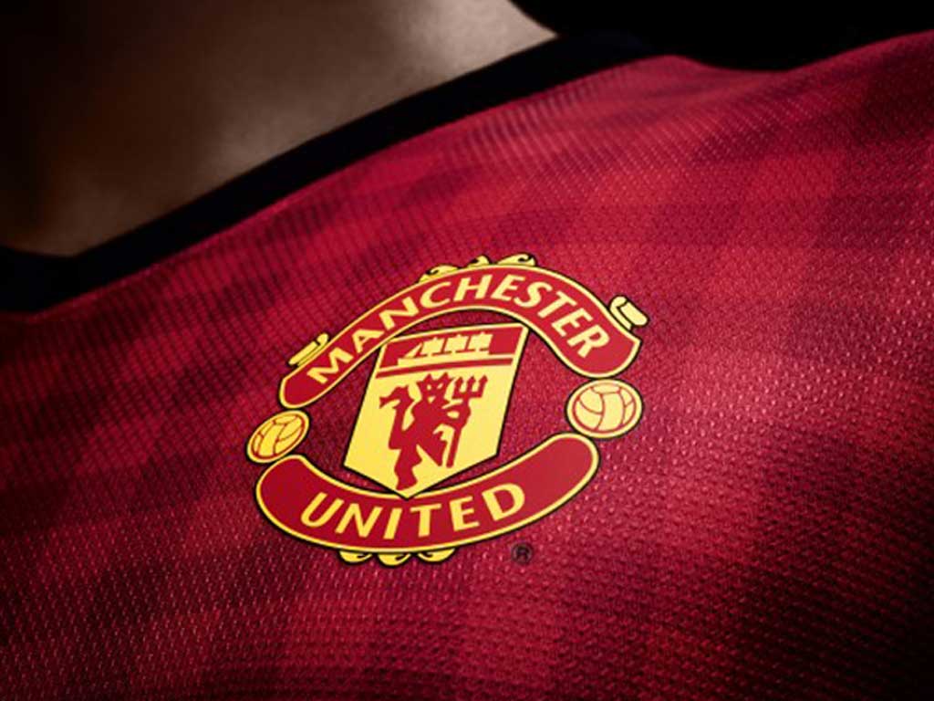 United’s new kit is ‘a tribute to the world-famous fabric that powered Manchester’s growth’