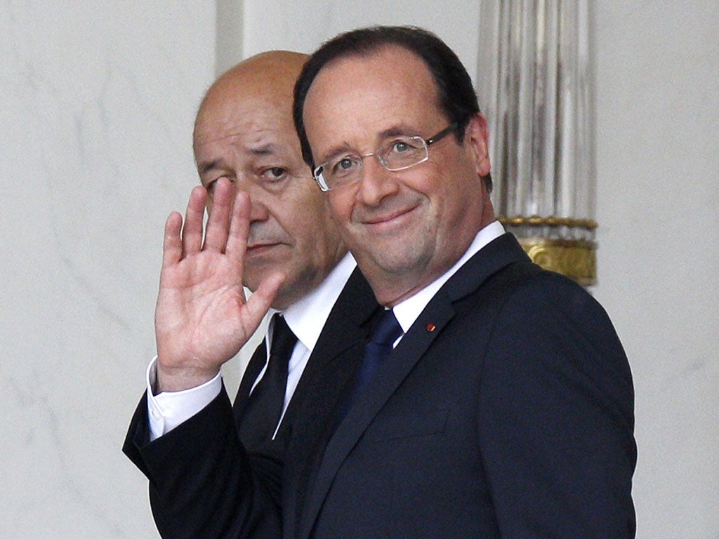 The bond market moved little in reaction to Hollande's presidency