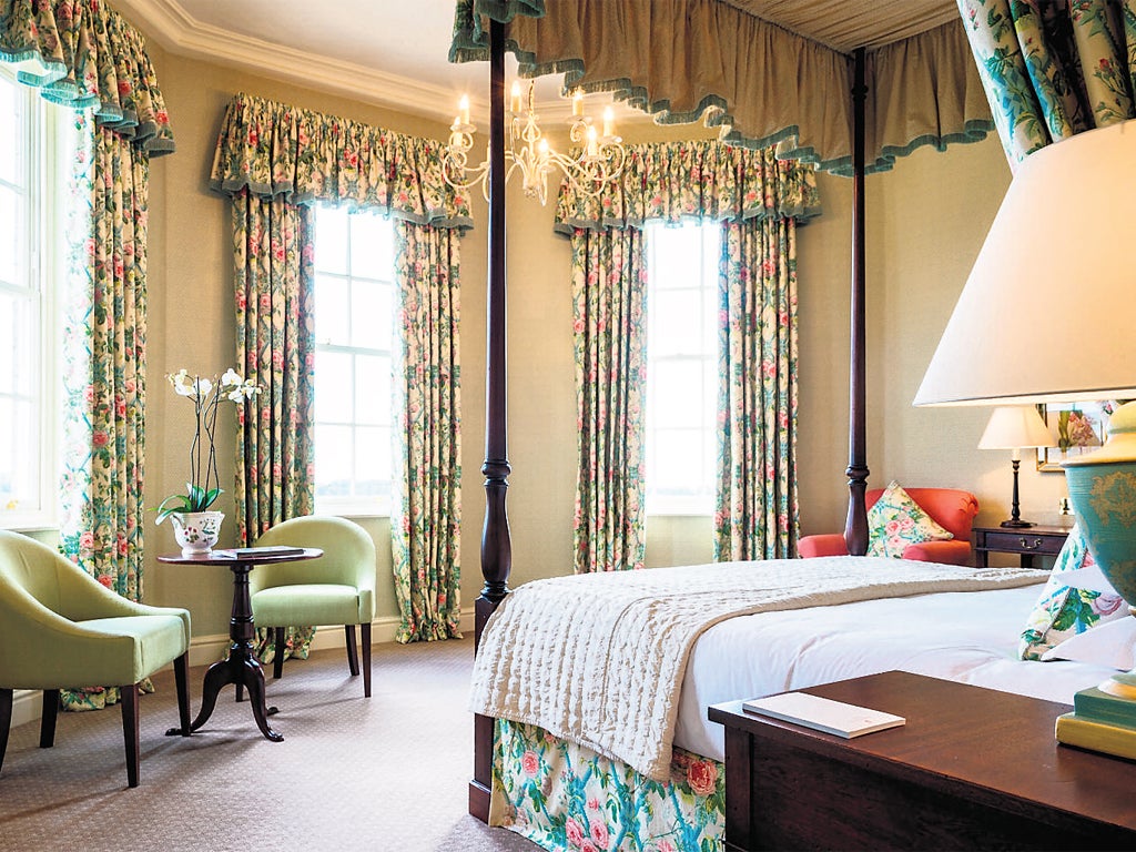 The manor, reborn: The Talbot’s elegantly renovated Fitzwilliam Suite