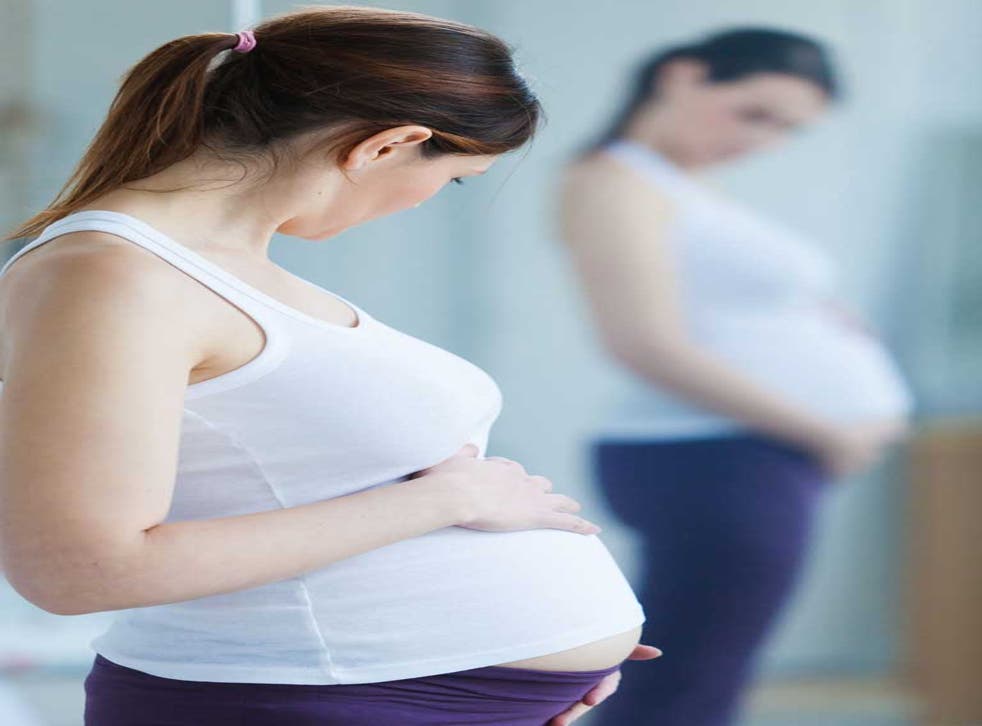 Research has suggested that dieting during pregnancy could reduce complications for women and lead to healthier babies