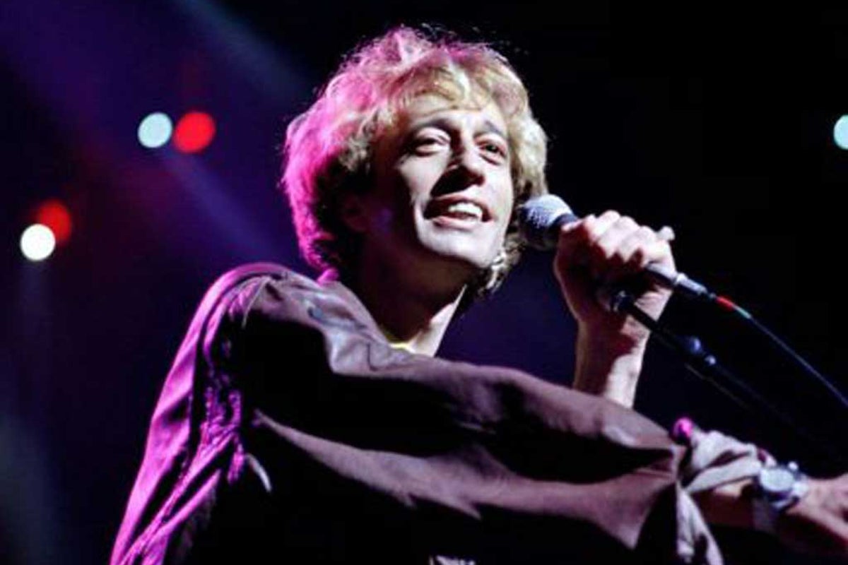 Robin Gibb: Bee Gees singer and songwriter whose work fuelled the disco revolution | The Independent | The Independent