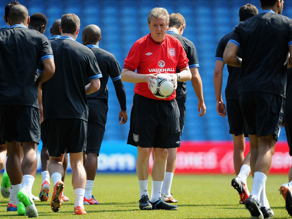 Roy Hodgson takes an England training session
