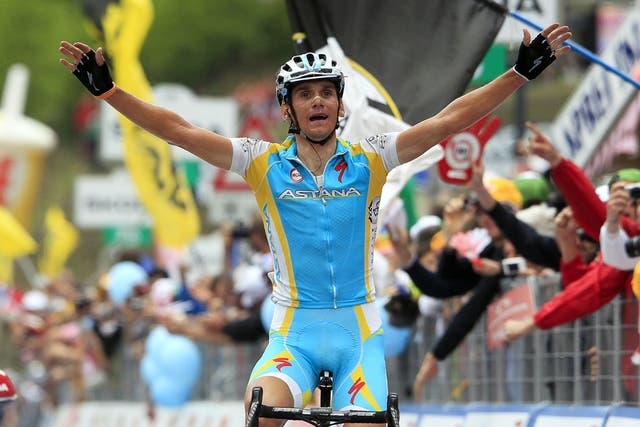 Roman Kreuziger celebrates victory in the 19th stage