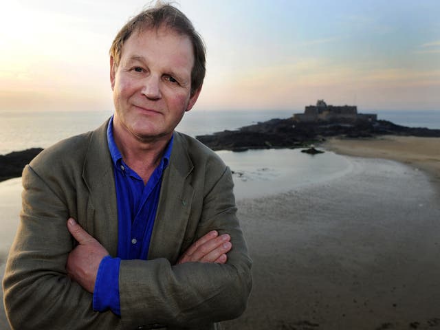 Michael Morpurgo is investigating the state of child literacy