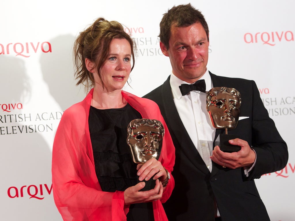 Leading Actor winner Dominic West with Leading Actress winner Emily Watson