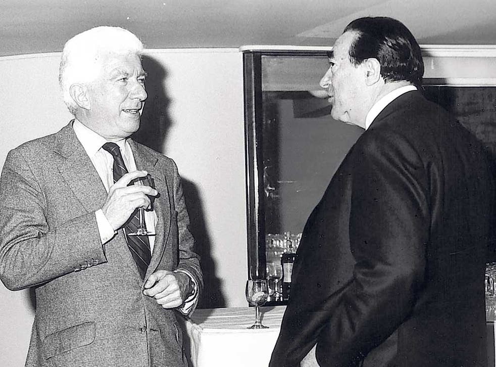 Edwards, left, with Robert Maxwell; Edwards rose to become deputy chairman of Maxwell's Mirror Group