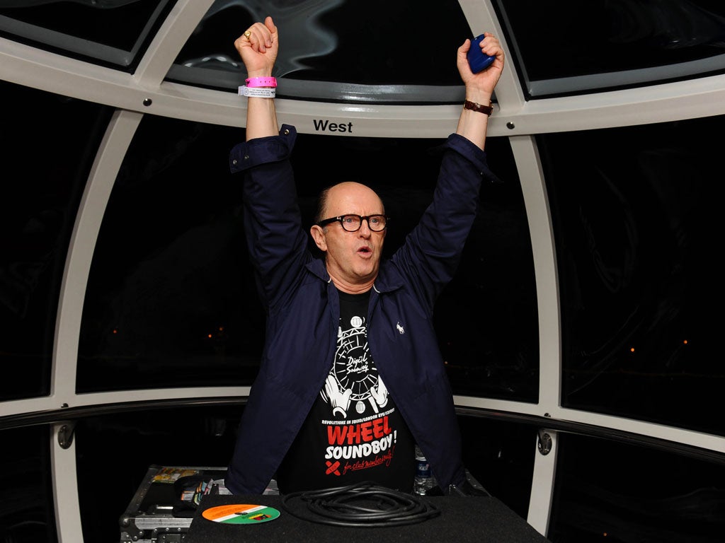 David Rodigan playing a DJ set in a pod on the London Eye