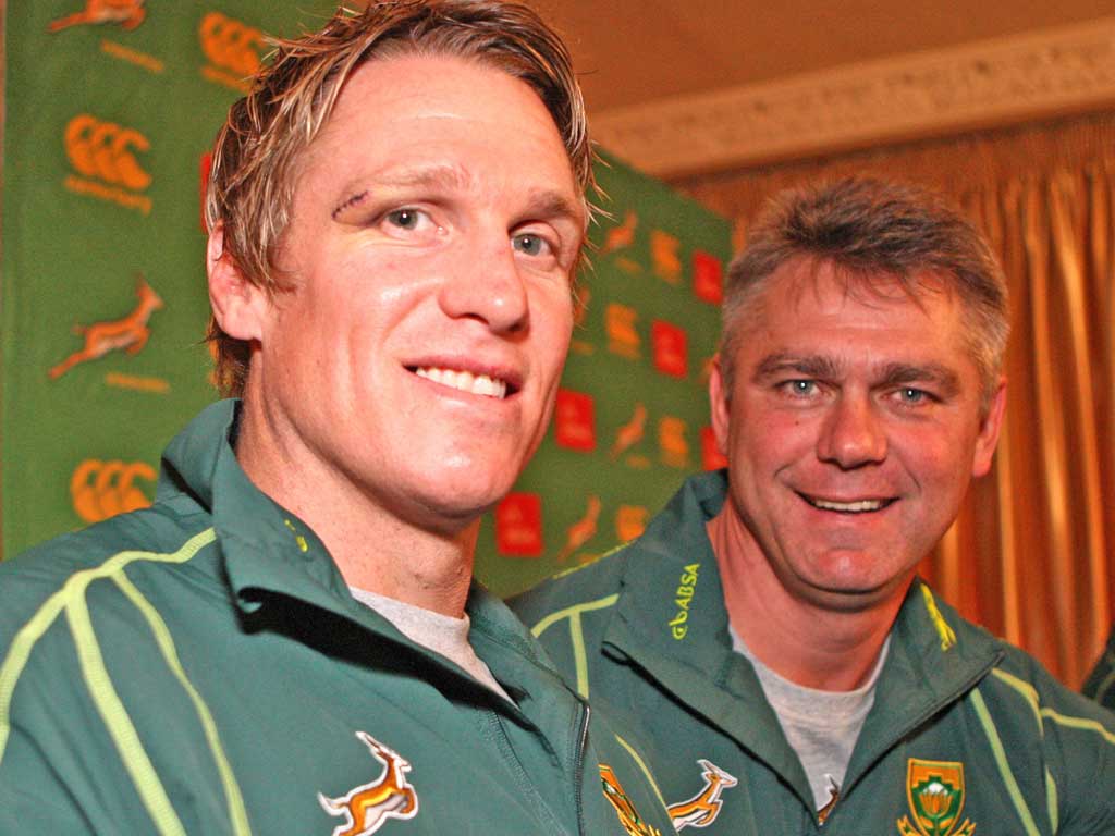 Springbok captain Jean de Villiers (left) poses with Heyneke Meyer