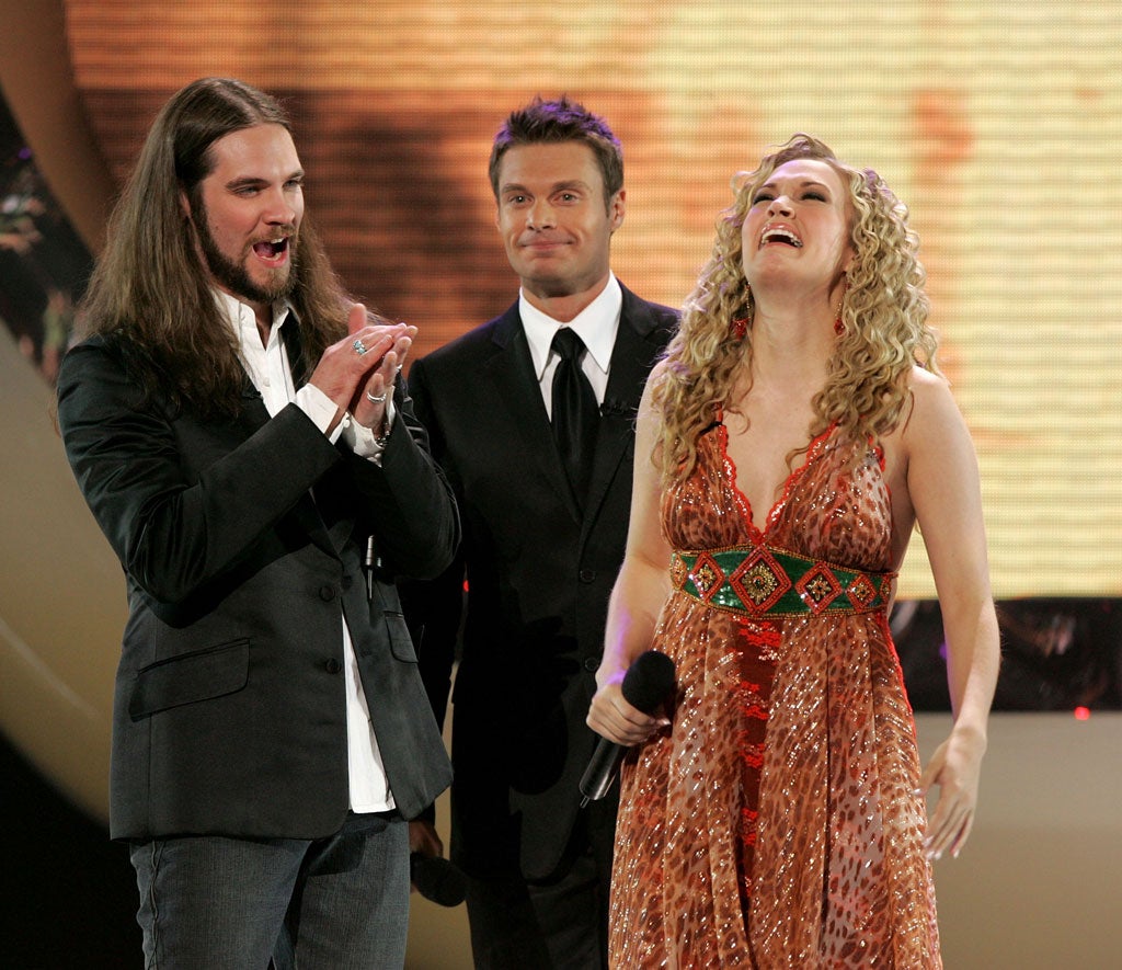 Carrie Underwood winning American Idol in 2005
