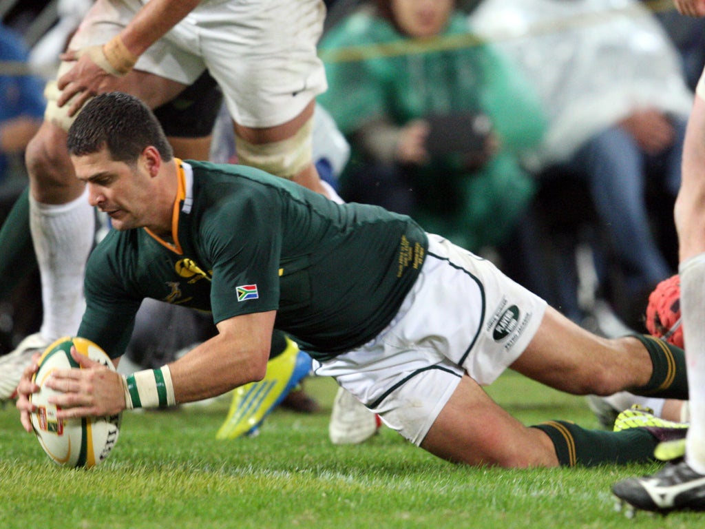 Morne Steyn touches down for South Africa in the first incoming Test against England