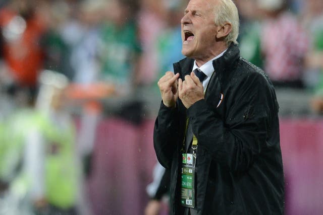 Giovanni Trapattoni barks instructions at his players