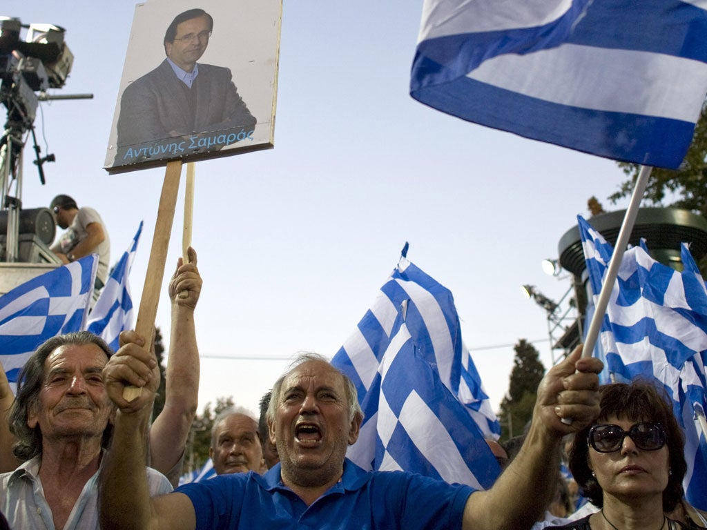 Fly the flag: Greeks show their support for New Democracy