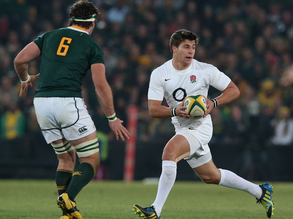 Youngs crossed twice as England put themselves in sight of an unlikely victory