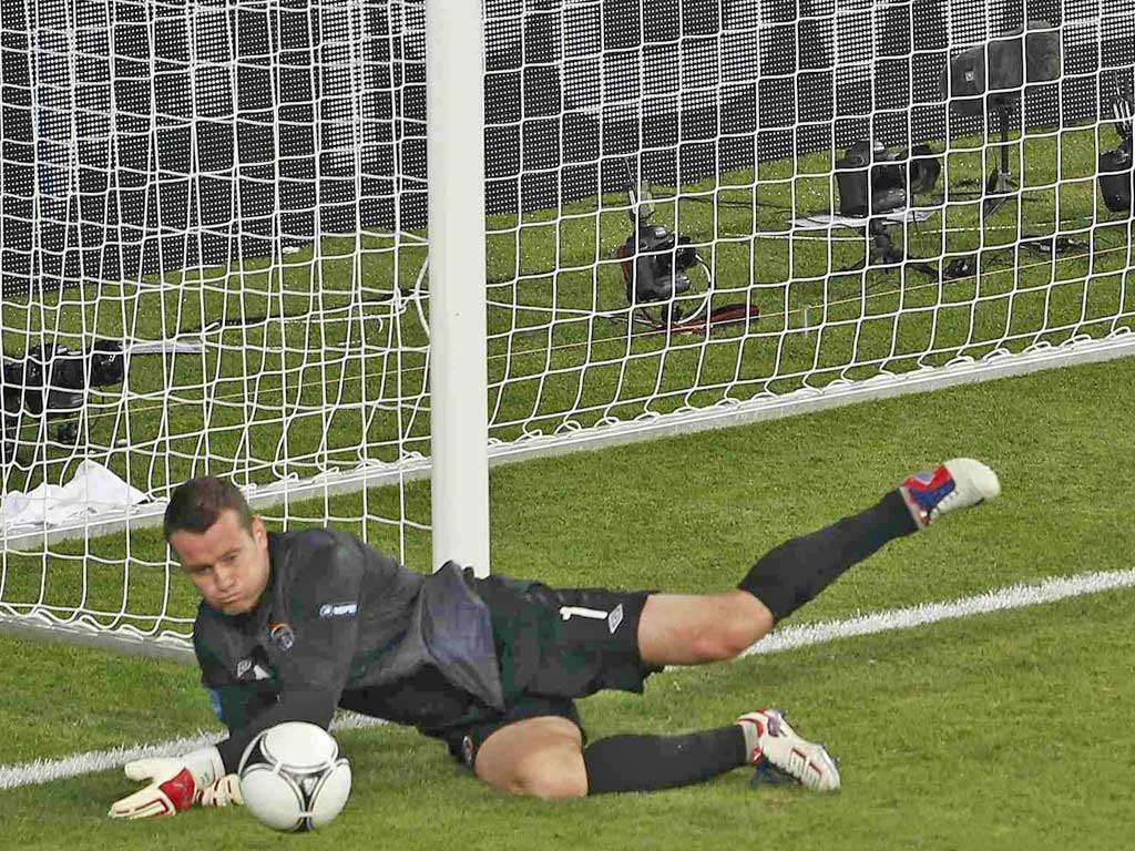 Shay Given: Fumbled a relatively straightforward effort in the build-up to Cassano’s goal and looked nervy throughout. Perhaps a tournament too far for a great servant of Irish football. 4