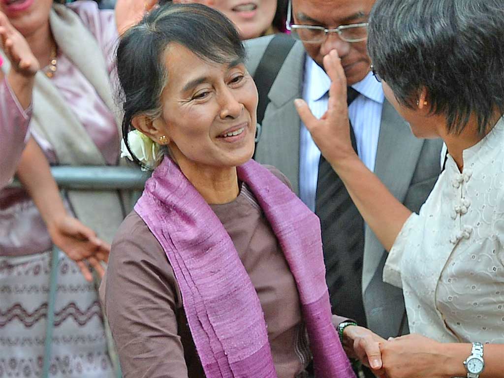Aung San Suu Kyi visiting Oxford University yesterday