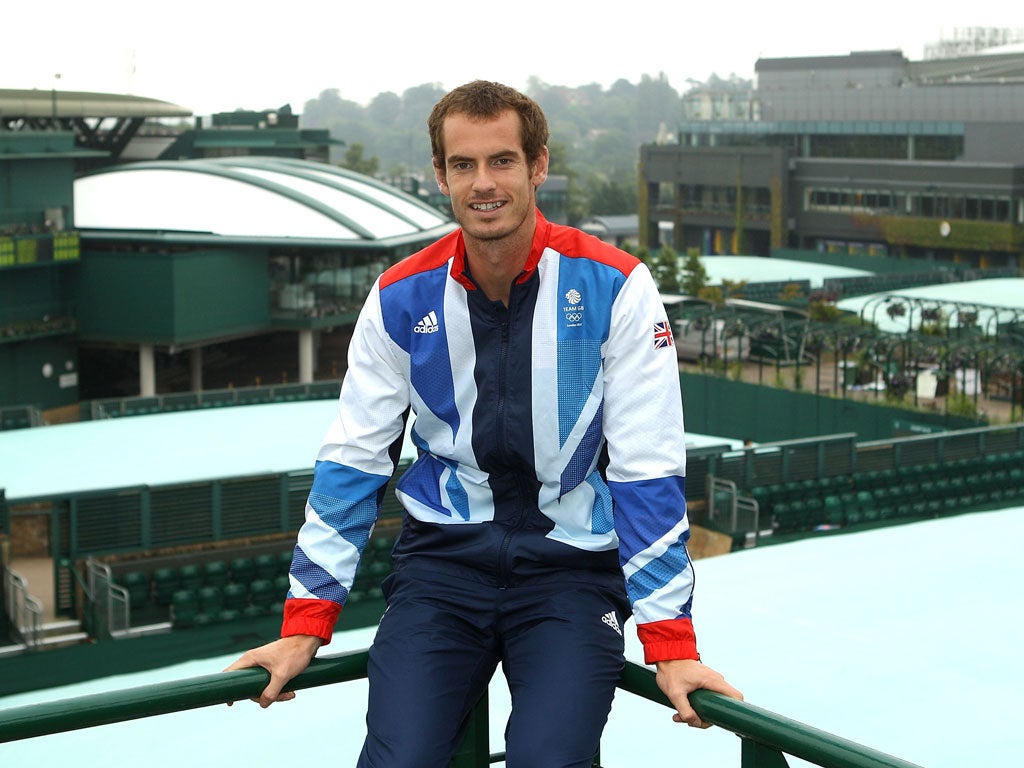 Andy Murray poses at Wimbledon
