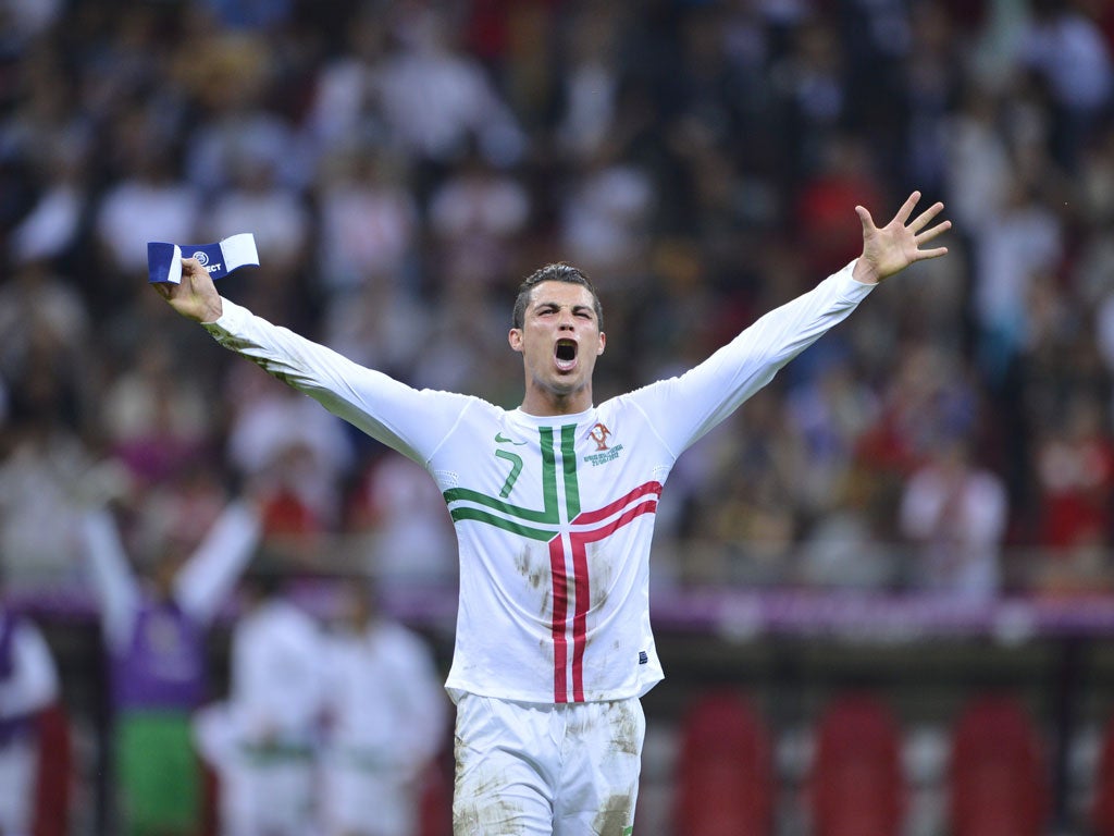 Cristiano Ronaldo celebrates victory over Czech Republic