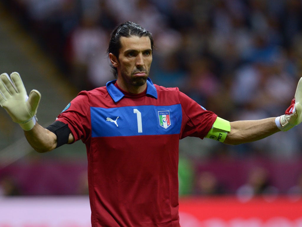 <b>ITALY</b><br/>
 
<b>Gianluigi Buffon:  </b> Made some silly mistakes early on and looked very nervous. Improved throughout the evening, highlighted by a fantastic free kick save in the second half.  7/10