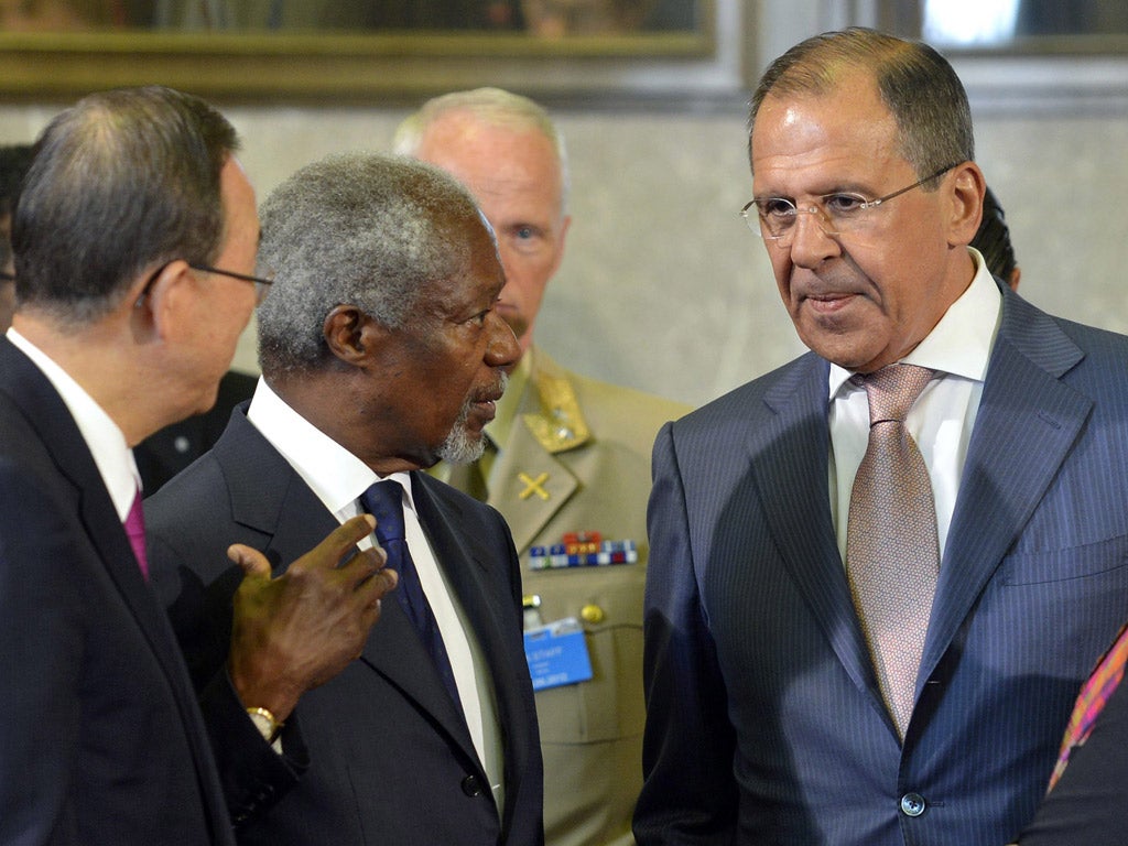 From left, Ban Ki-moon, Annan and
Sergei Lavrov yesterday