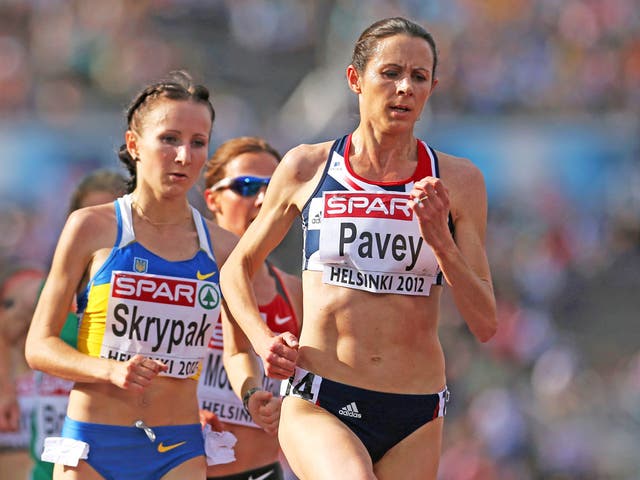 The 38-year-old Jo Pavey took silver in the women’s 10,000m