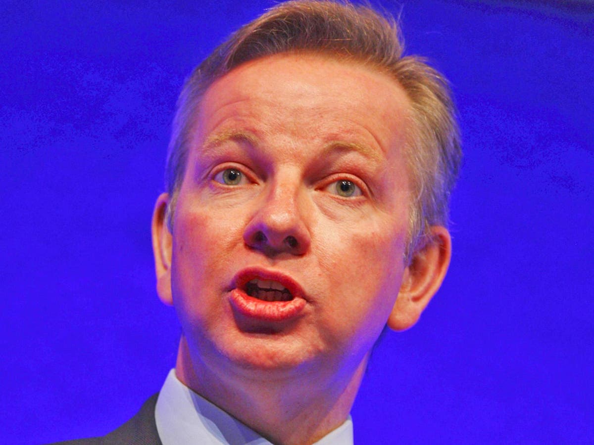 mps-criticise-exam-boards-for-dumbing-down-standards-in-a-race-to-the