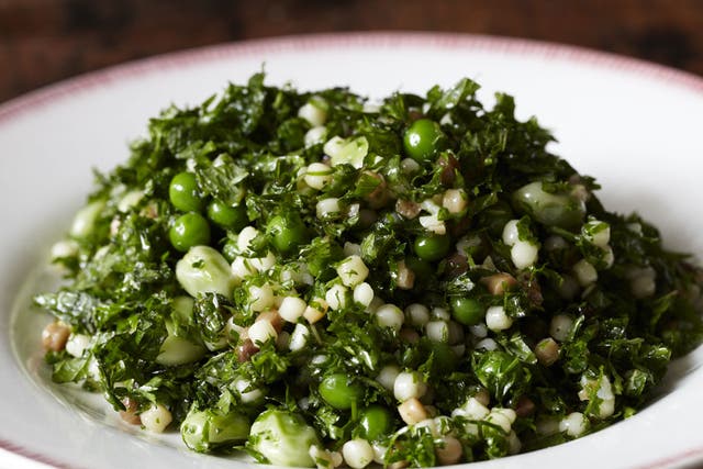 Fregola with peas, broad beans and herbs