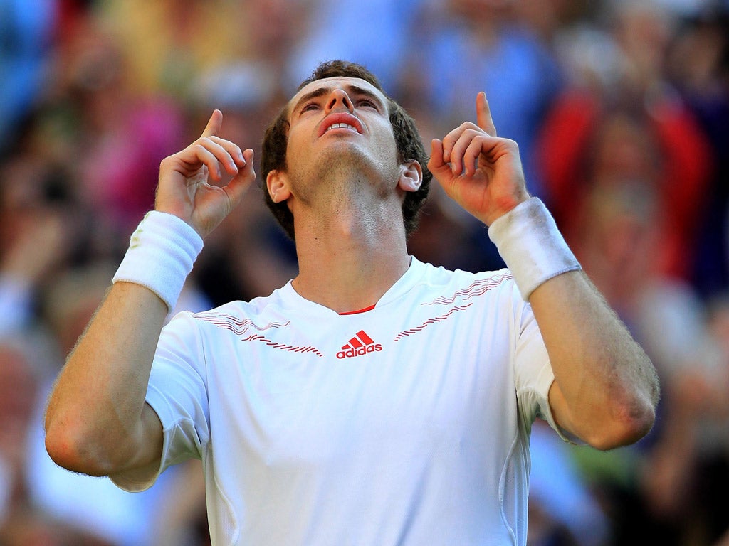 Andy Murray's now-trademark 'fingers to the sky' gesture