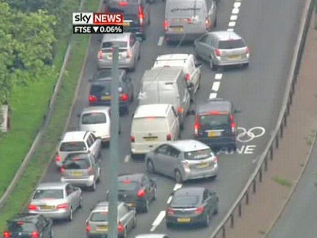 Drivers try to avoid a fine