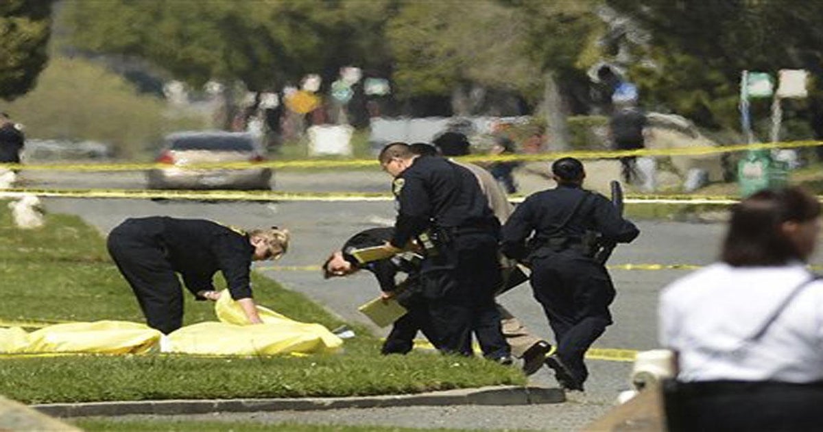 23 Nine Dead After Shooting Spree In Omaha Mall Stock Photos, High