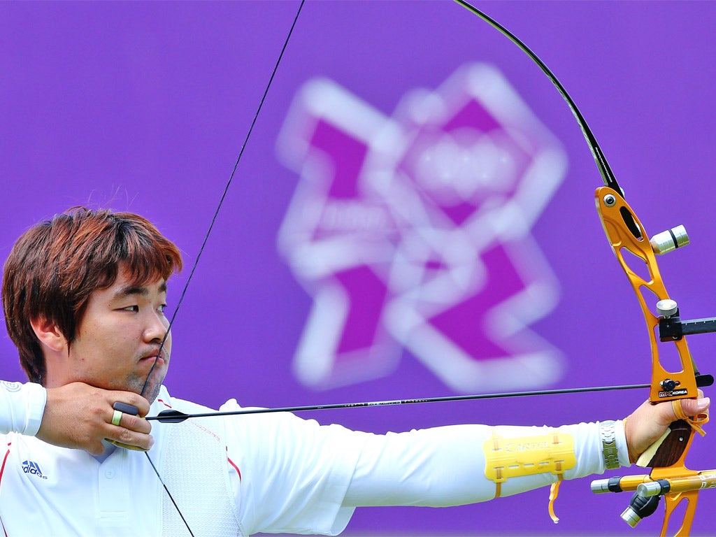 South Korean archer Im Dong-hyun practises at Lord's