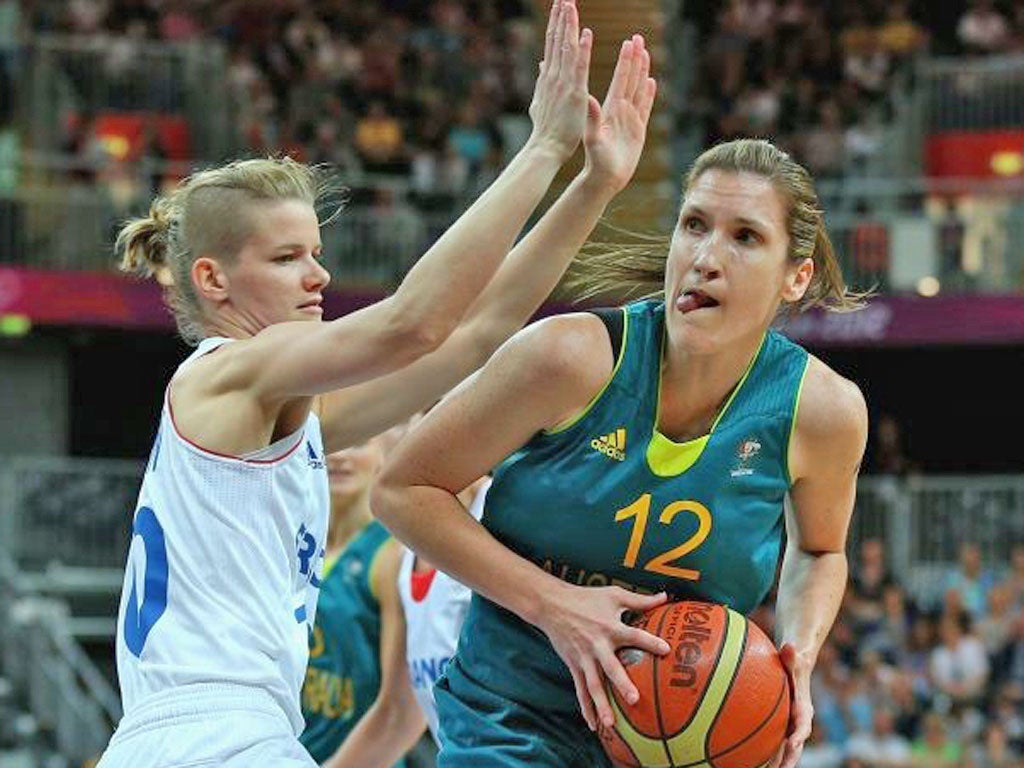 Australia's Belinda Snell pulled off an incredible half-court buzzer-beater