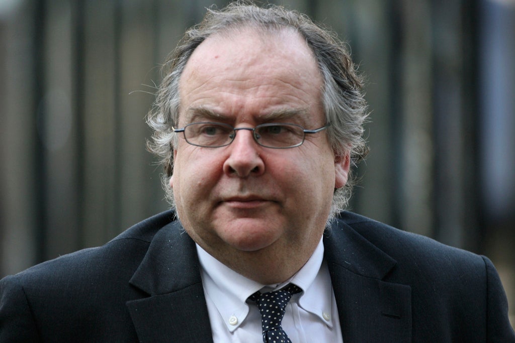 Lord Falconer has been appointed Globe chairman