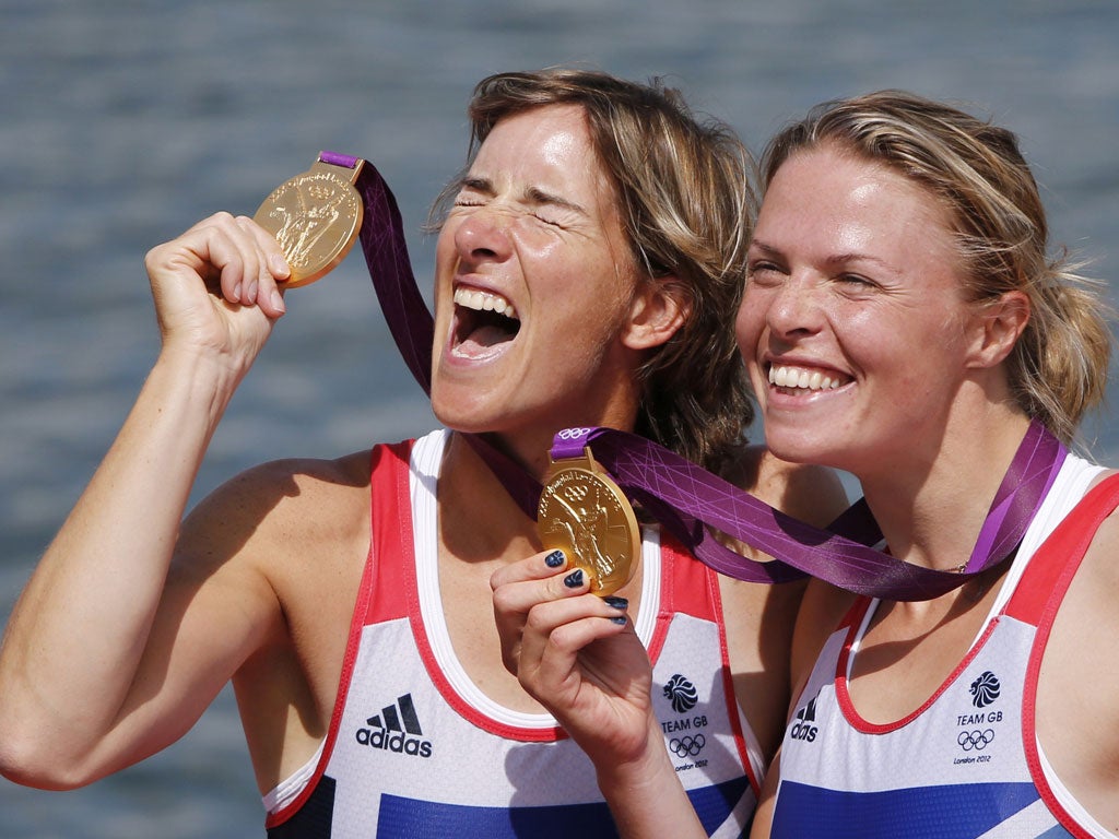 Katherine Grainger and Anna Watkins with their golds