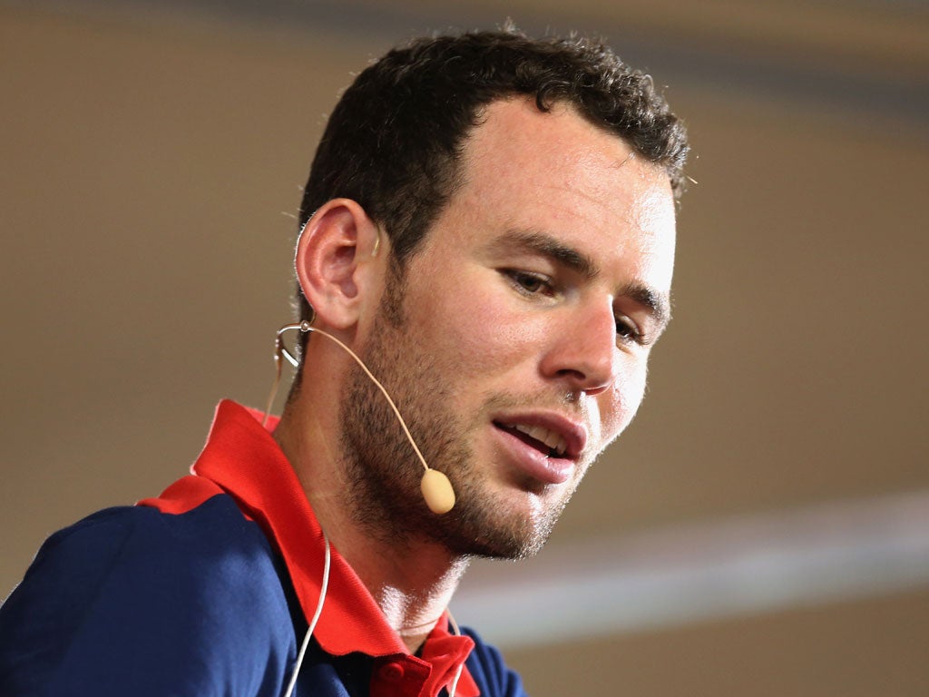 Mark Cavendish says his team-mates have inspired him to return to the velodrome