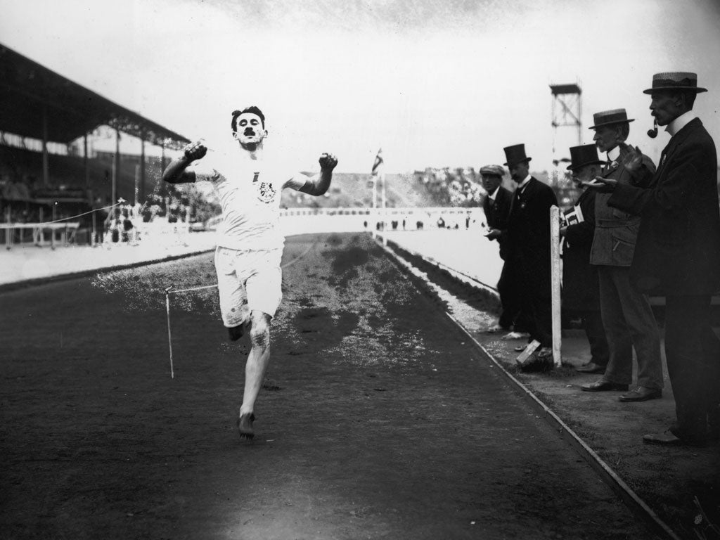 Home alone: Halswelle crosses the finishing line in the 1908 400m final