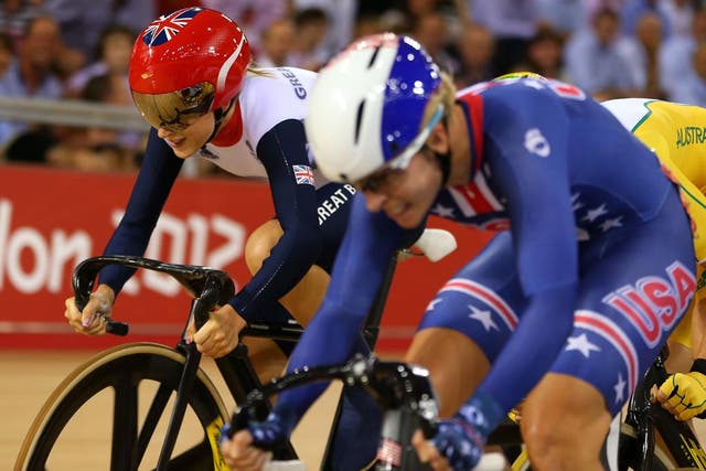 August 7, 2012: Laura Trott (L) of Great Britain and Sarah Hammer (2L) of the United States compete in the Women's Omnium Track Cycling 10km Scratch Race