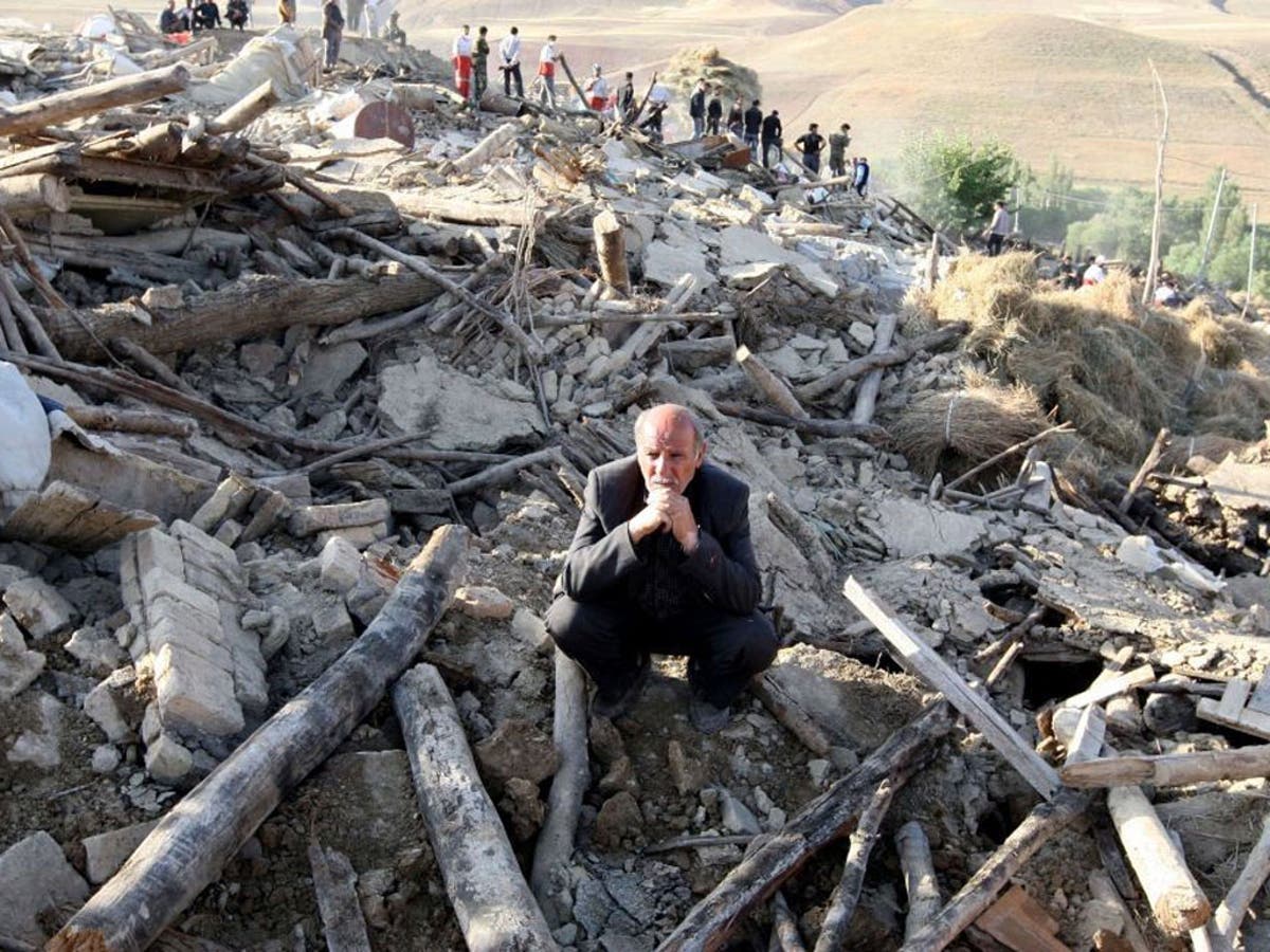 At least 250 dead and 2,000 injured in Iran twin earthquakes The