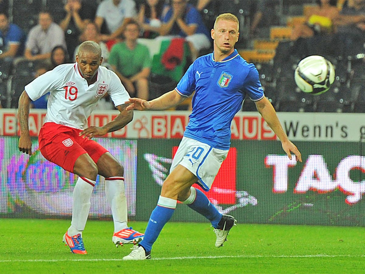 jermain-defoe-strikes-gold-against-italy-to-give-england-s-future-a