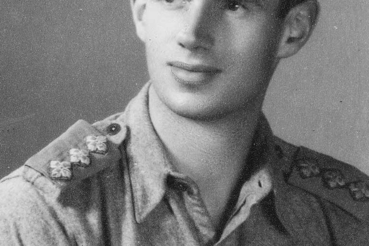 A Very English Hero: the Making of Frank Thompson, By Peter J Conradi ...