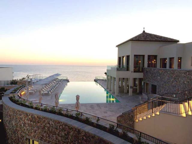 Infinity and beyond: The pool at Jumeirah Port Sóller