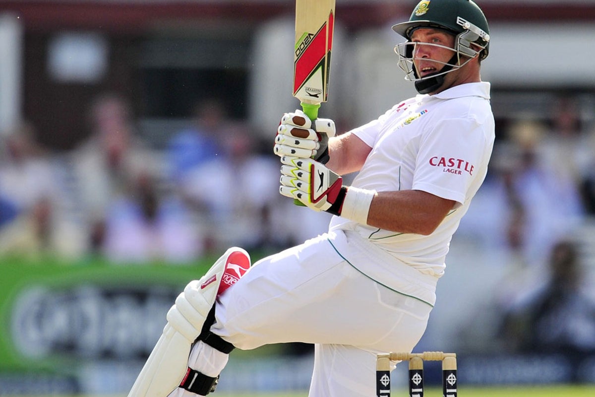 On the Front Foot: The greats who failed to trouble the Lord's ...