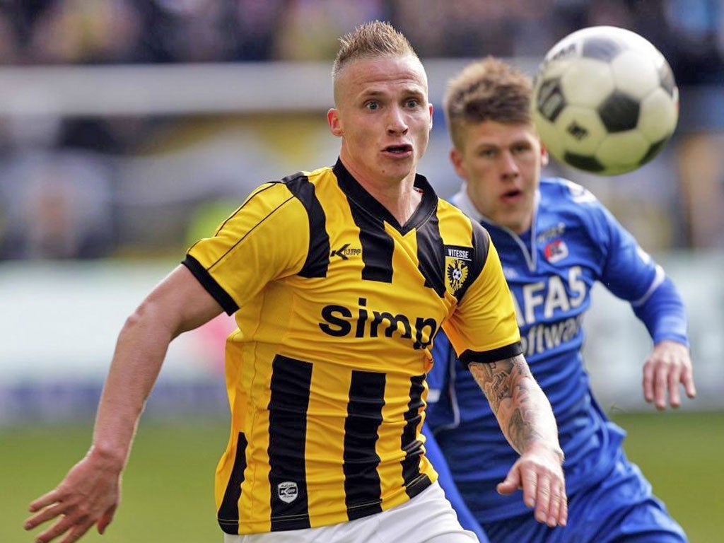 Dutchman Alexander Buttner delighted to be linking up with Robin van ...